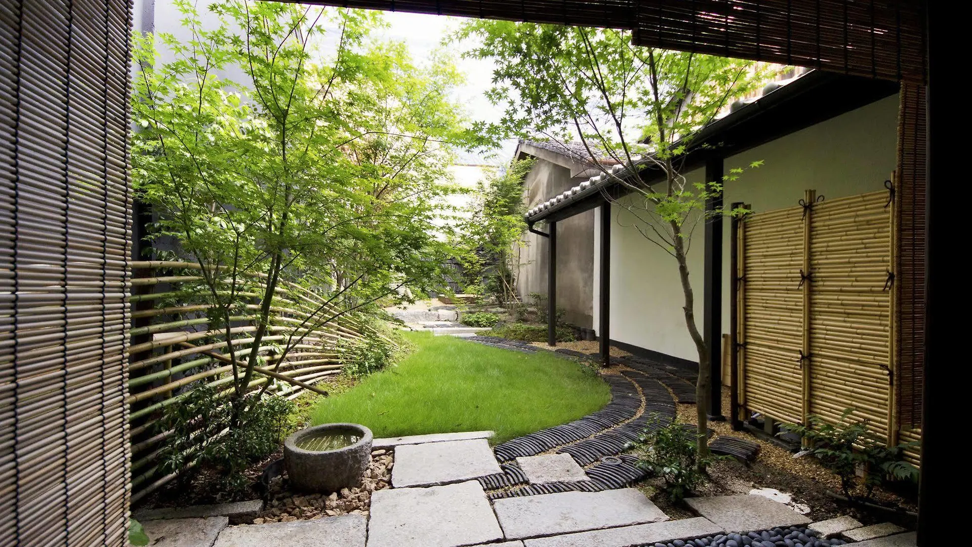 京都市 しらふじ庵ヴィラ 0*,  日本
